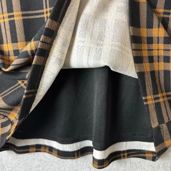 Le lis Plaid Mini Skirt Womens Size Small Academia Preppy Punk Goth Yellow Black - Picture 8 of 13